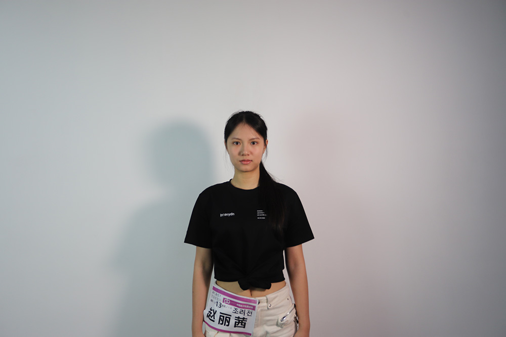 赵丽茜 16岁 164cm 46kg